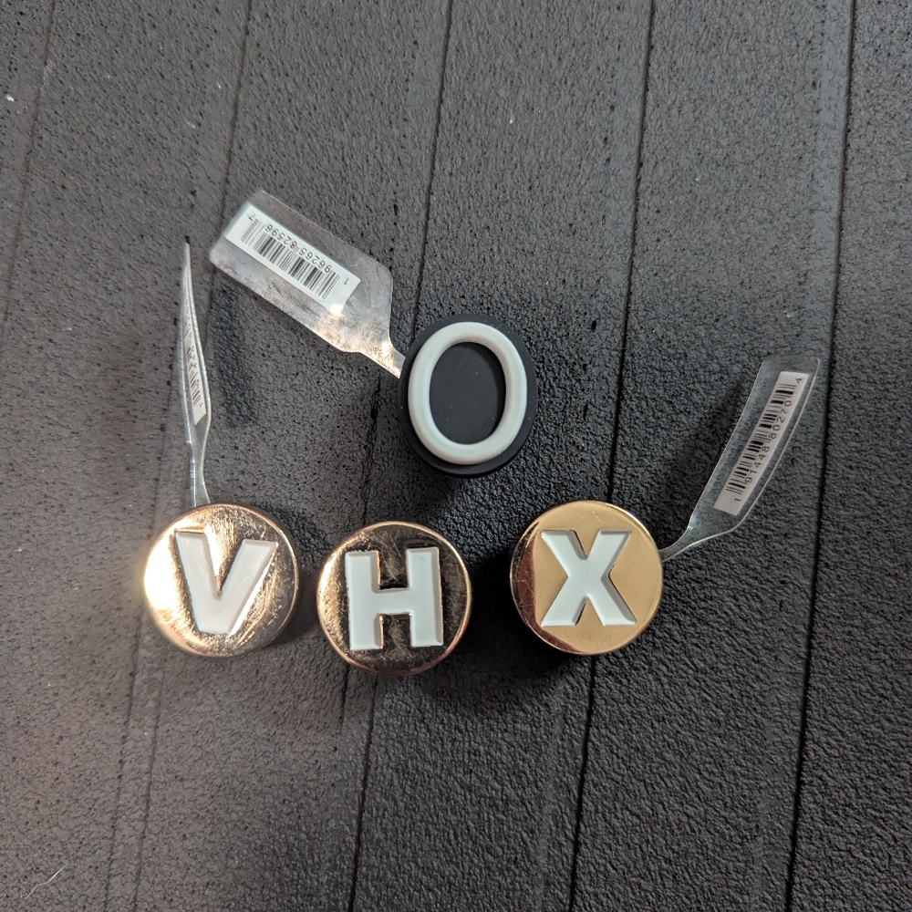 CROCS Jibbitz Letter Charms
